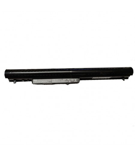 HP Original 2660mAh 14.6V 41WHr 4 Cell Laptop Battery for Pavilion 15-R008TX